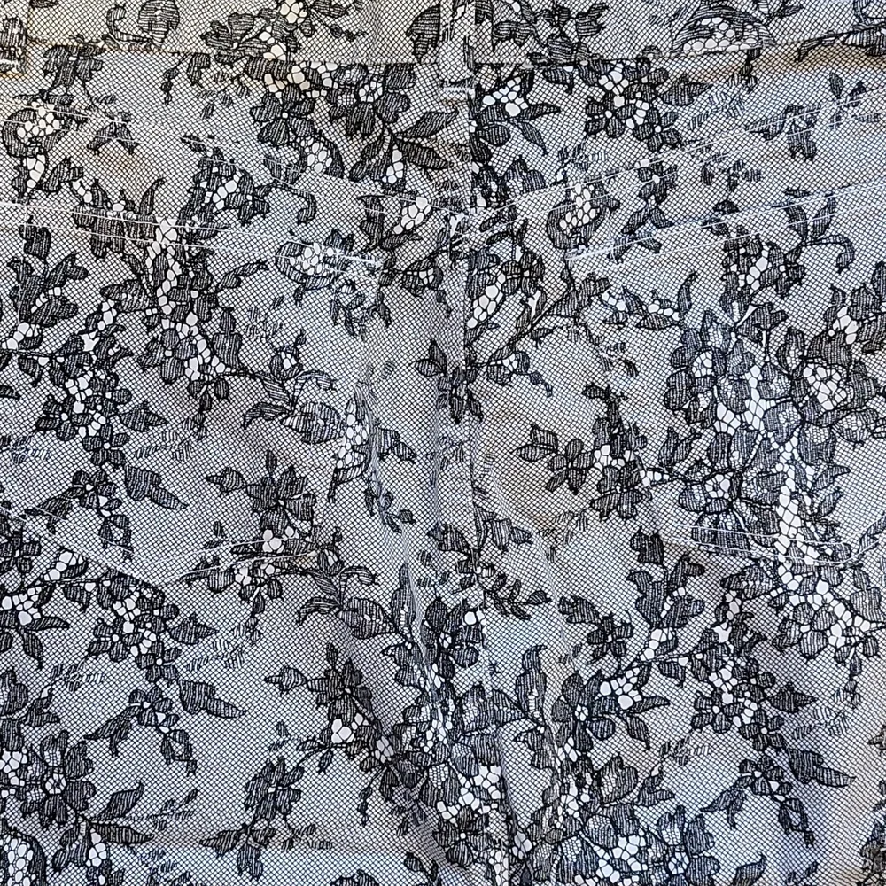 Karen Kane In-style Skirt Size 10 White with Black Floral Lace Pattern